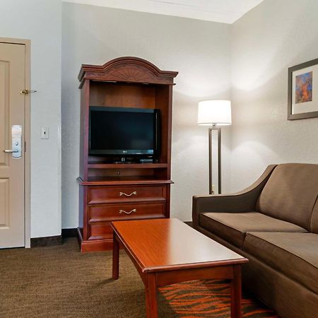 Best Western Executive Inn & Suites Grand Rapids Extérieur photo