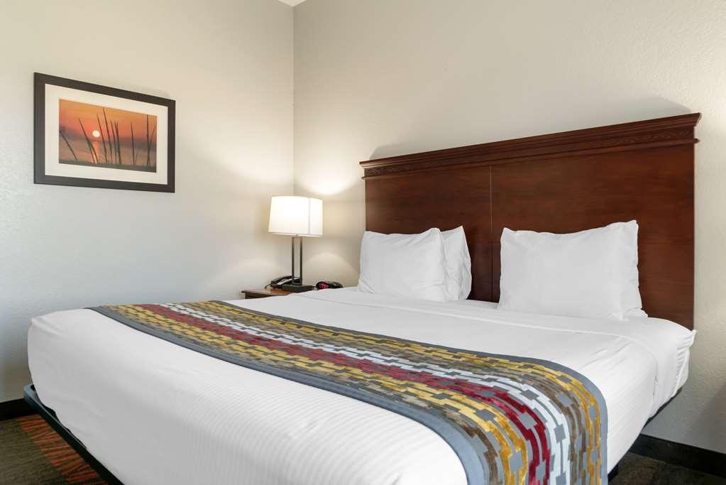 Best Western Executive Inn & Suites Grand Rapids Chambre photo