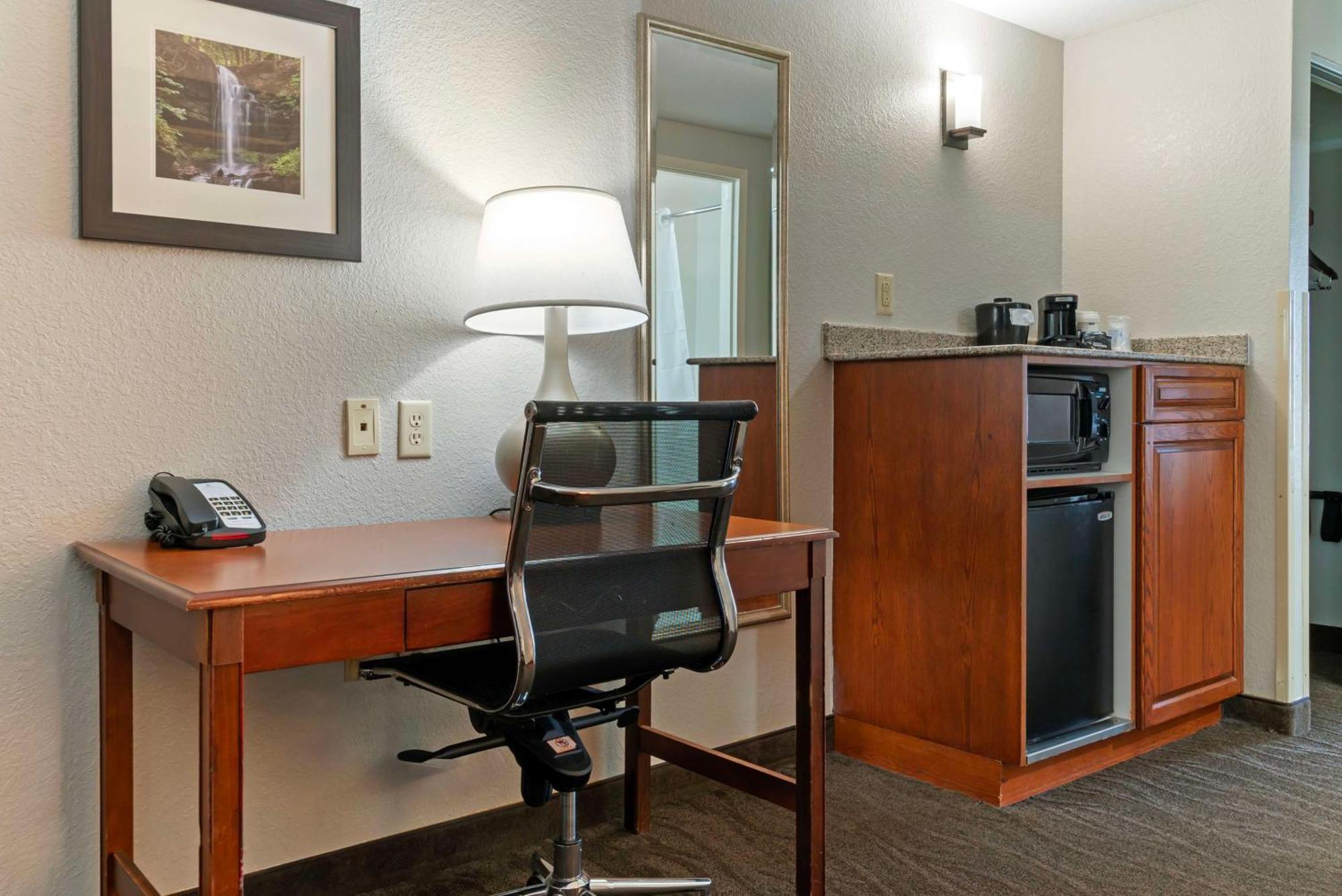 Best Western Executive Inn & Suites Grand Rapids Extérieur photo