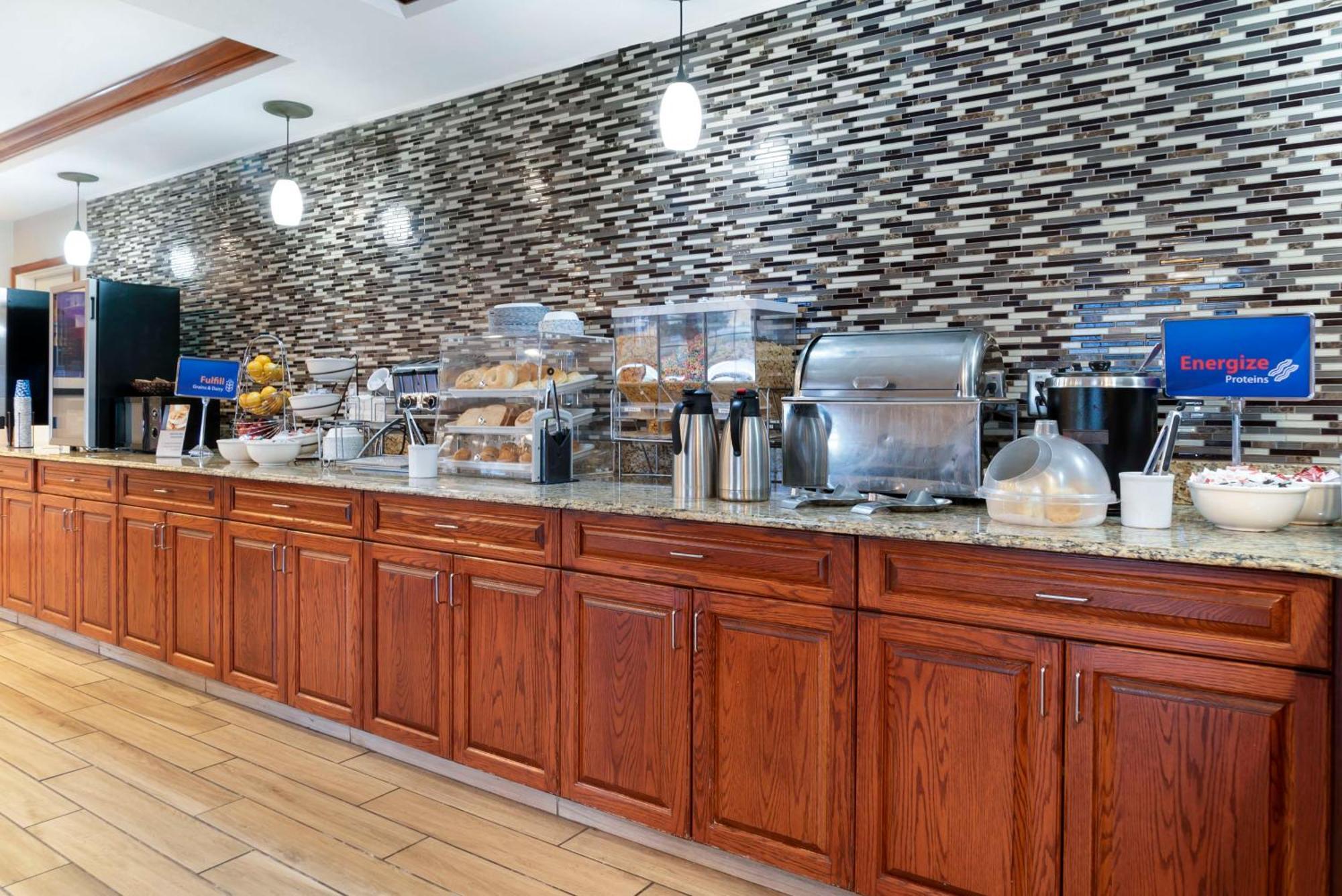 Best Western Executive Inn & Suites Grand Rapids Extérieur photo