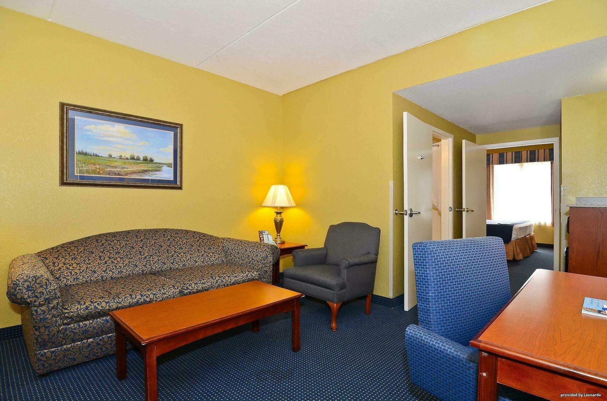 Best Western Executive Inn & Suites Grand Rapids Extérieur photo